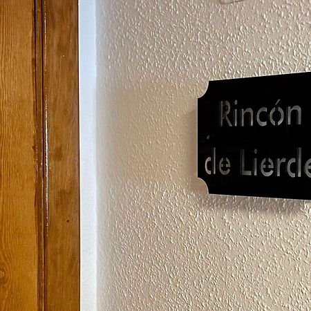 Apartamento Rincon De Lierde Villanúa Exterior foto