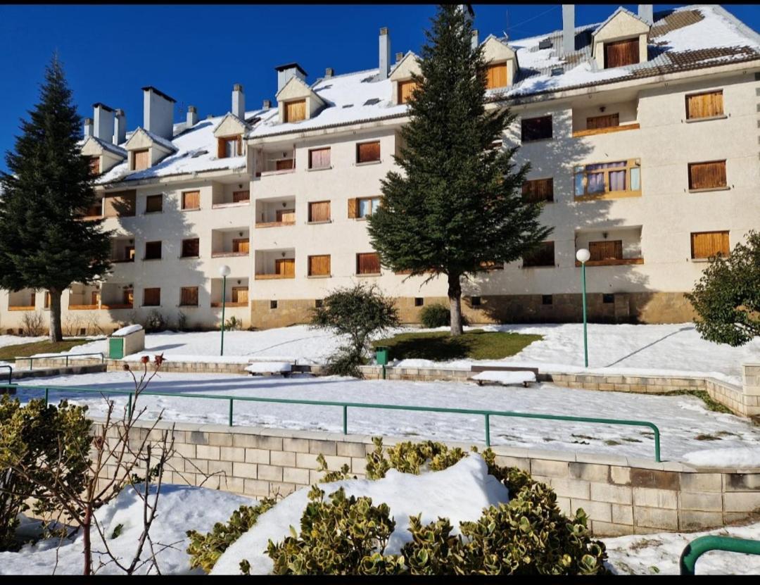 Apartamento Rincon De Lierde Villanúa Exterior foto